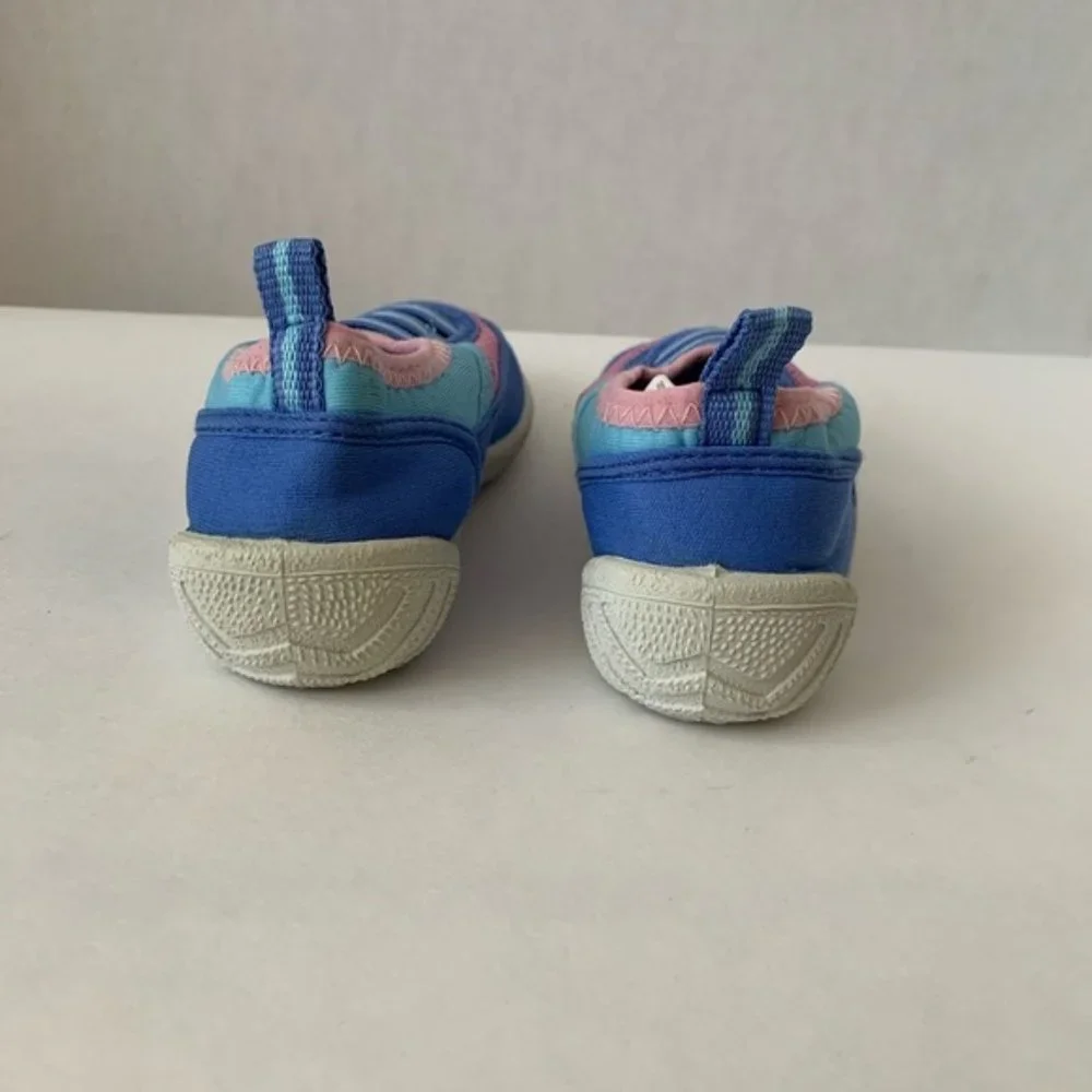 Vintage NWOT Water Shoes Toddler Girls 11 Blue Pink Pool Rubber Non-Slip Bottoms